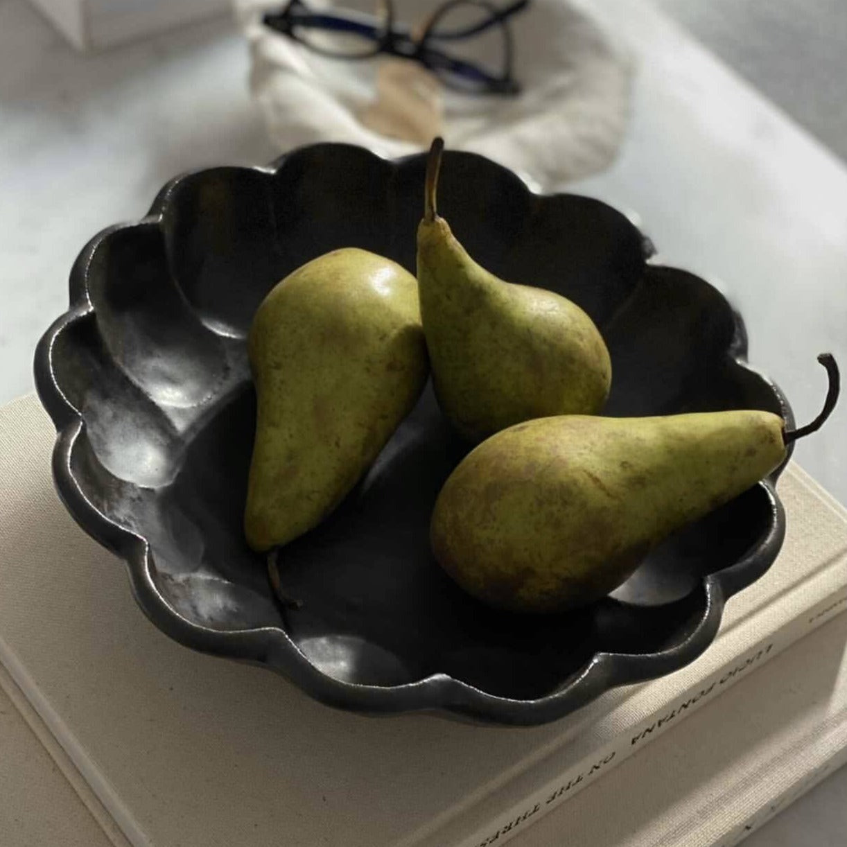 Rinka Bowls by Kaneko Kohyo