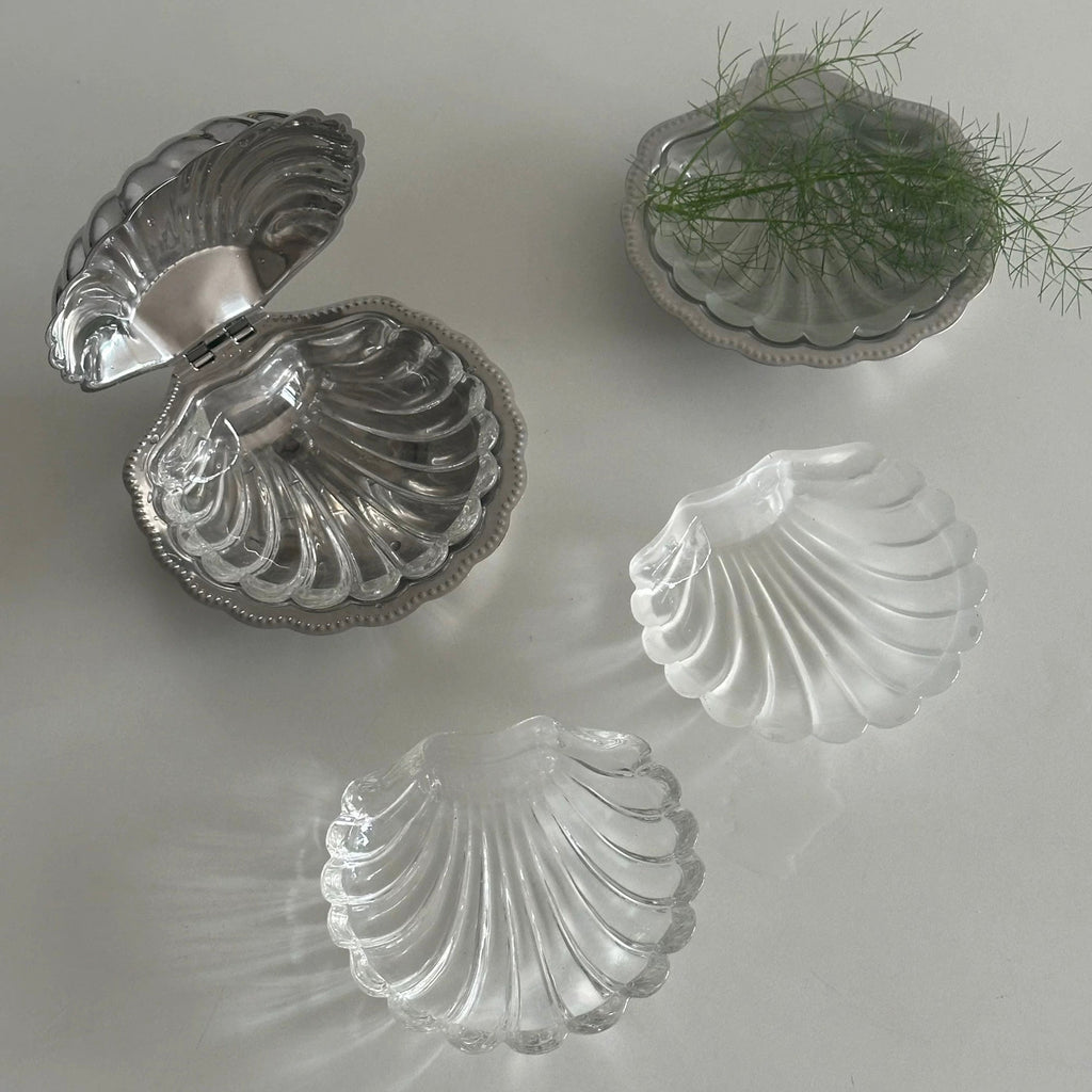 Clara Glass Shell Dish