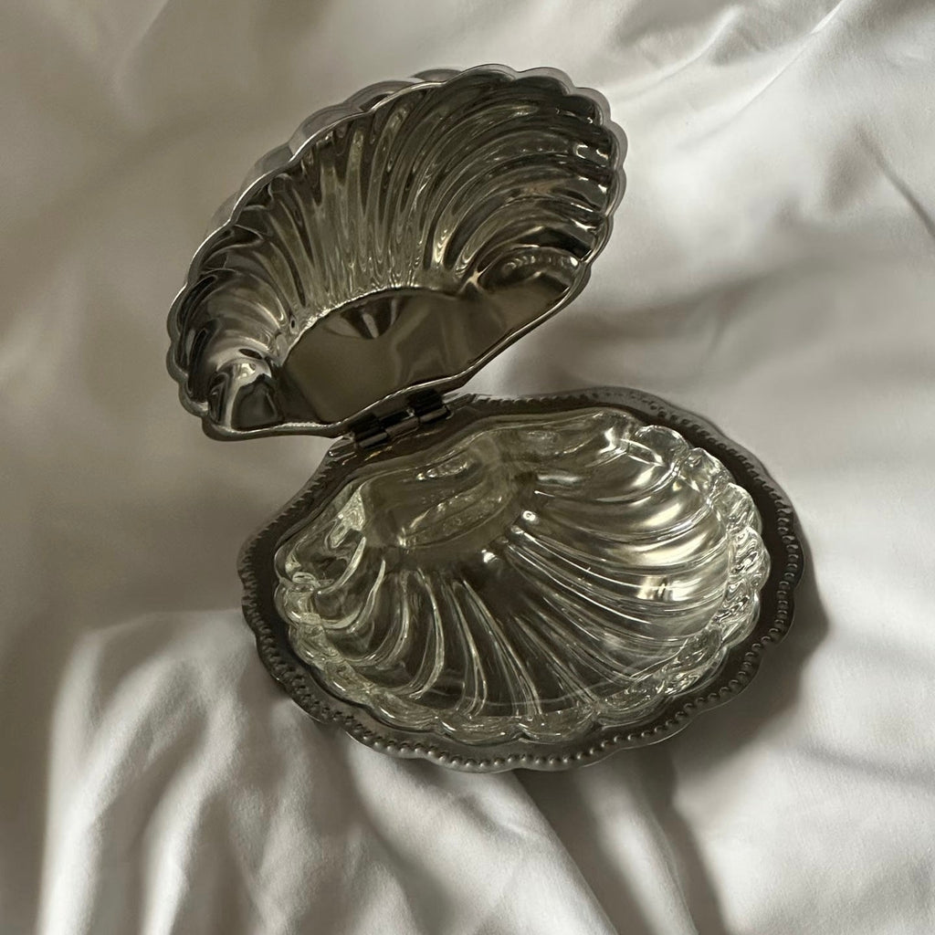 Clara Glass Shell Dish