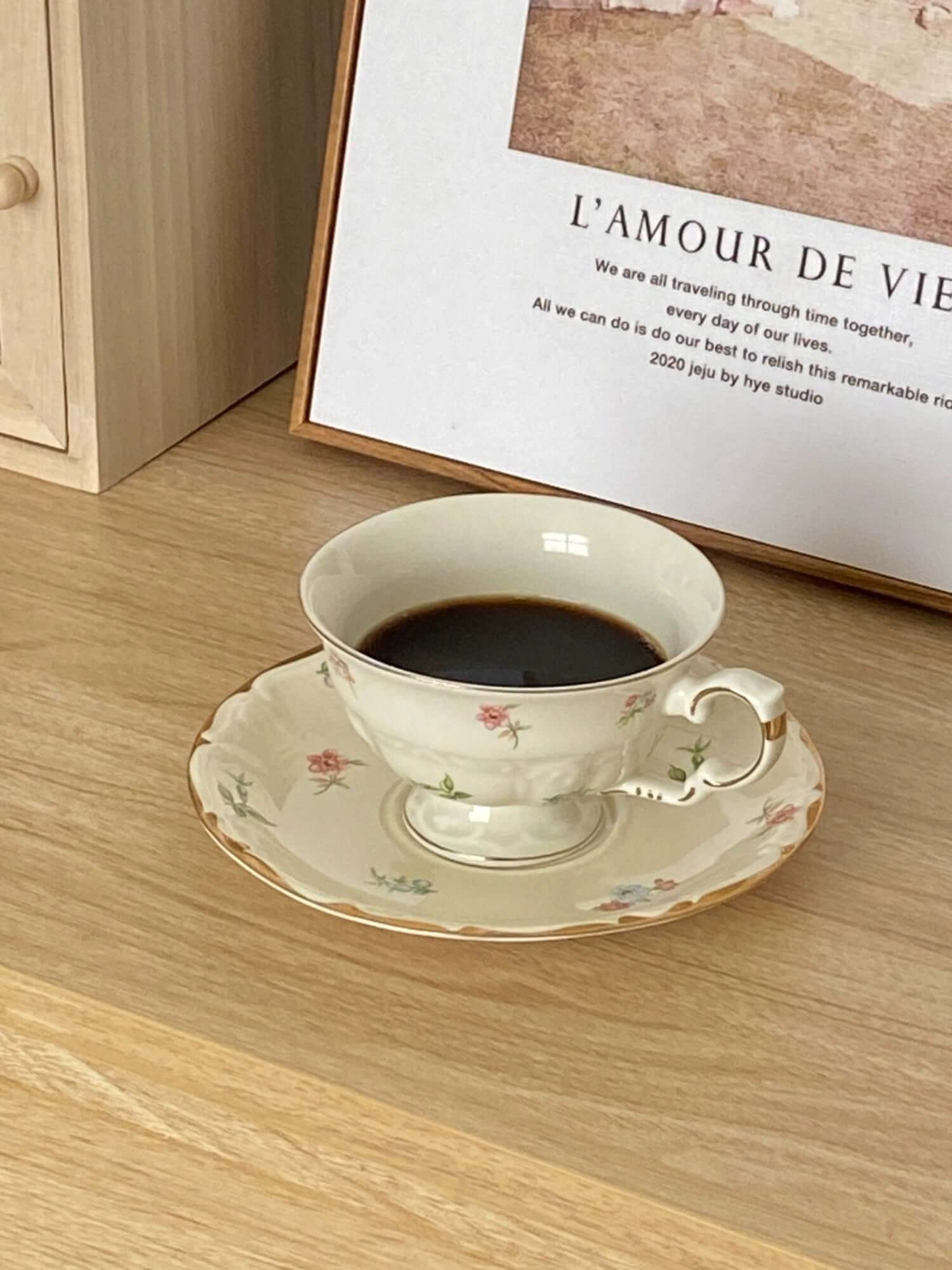 Chic de Fleurs: Retro French Blossom Cup & Saucer & Spoon Set