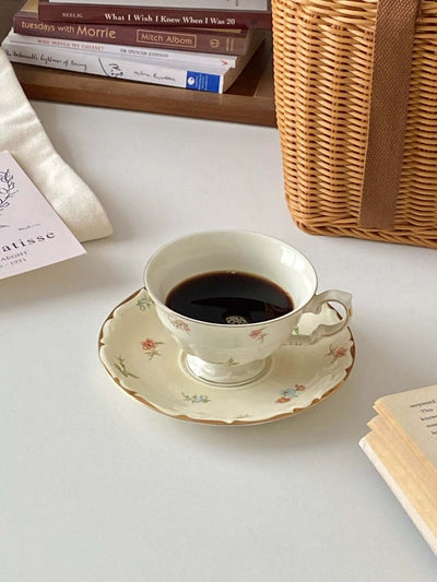 Chic de Fleurs: Retro French Blossom Cup & Saucer & Spoon Set