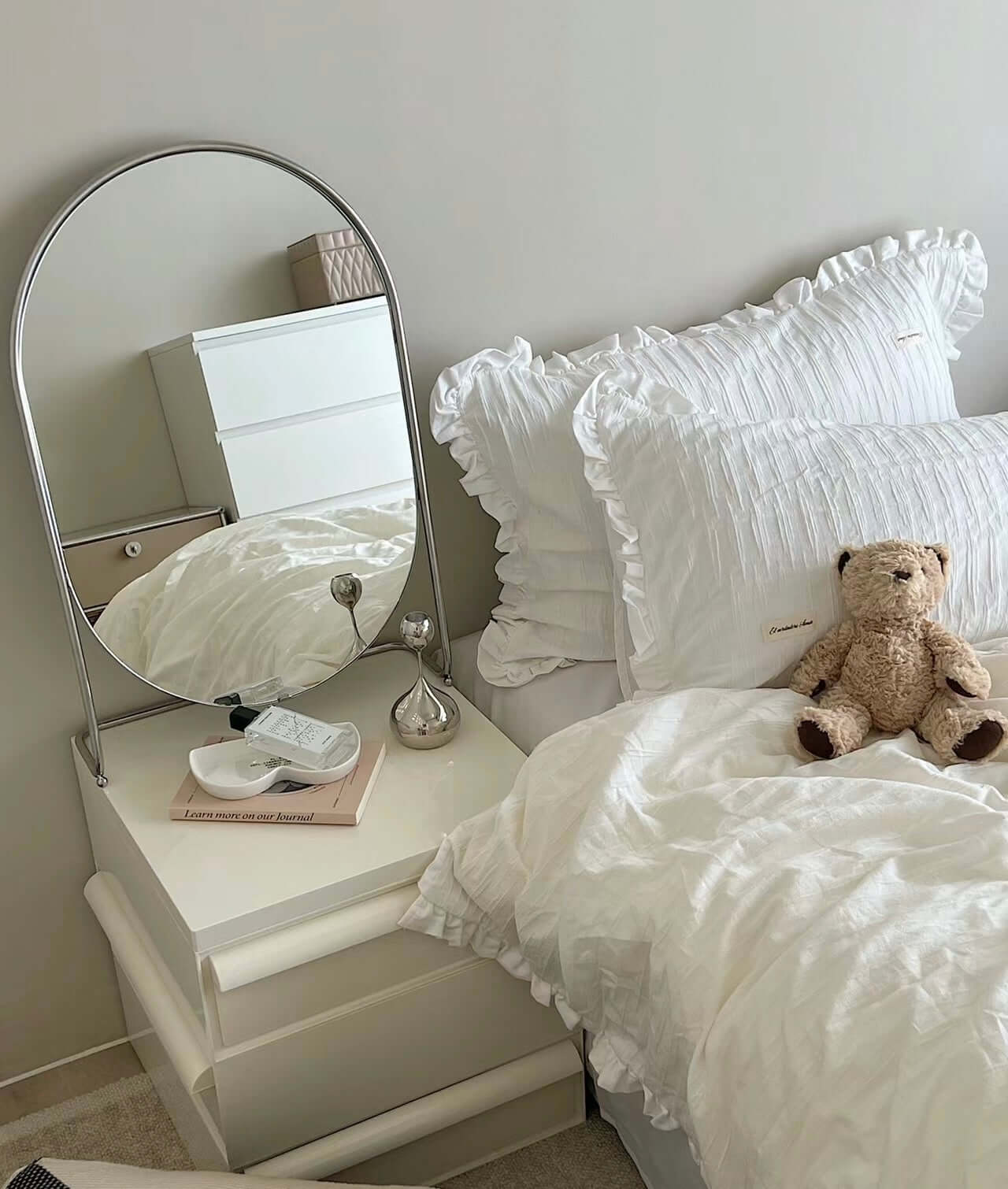 Minimalism Steel Vanity Mirror