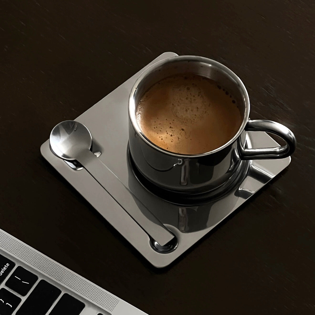 Venice Mirror Cup with a Saucer & Spoon