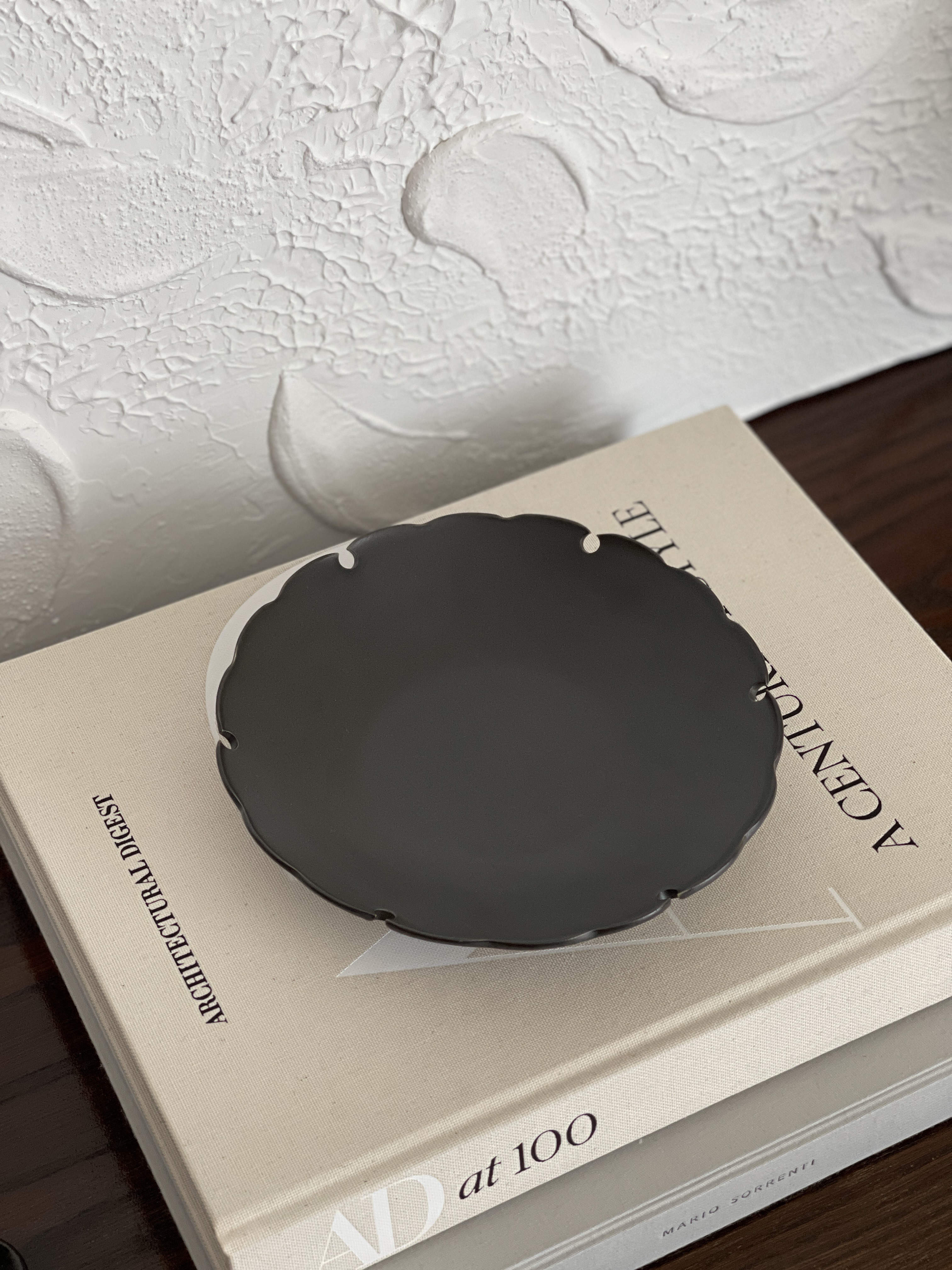 Yukiwa Plate by Yoshida Pottery