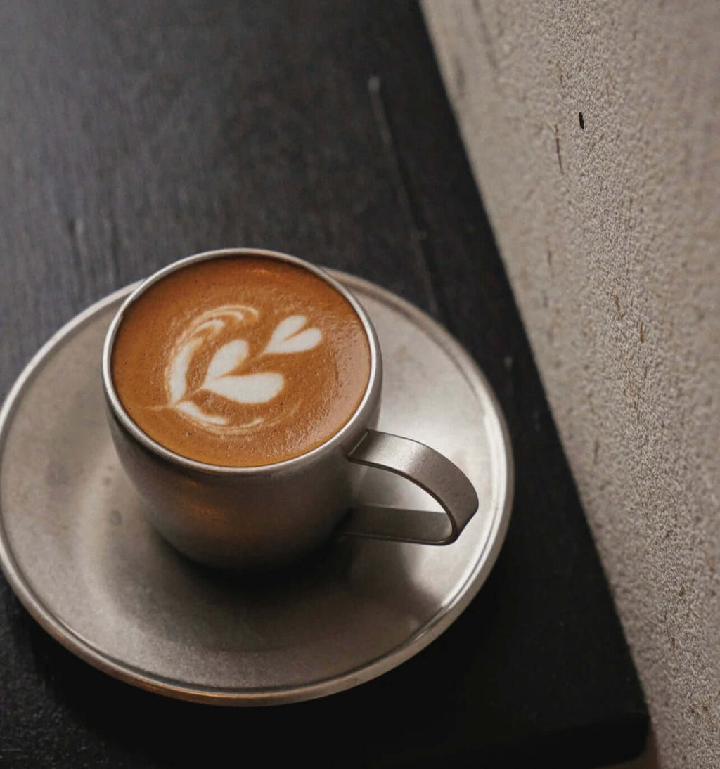 VINTAGE INOX Cup & Saucer