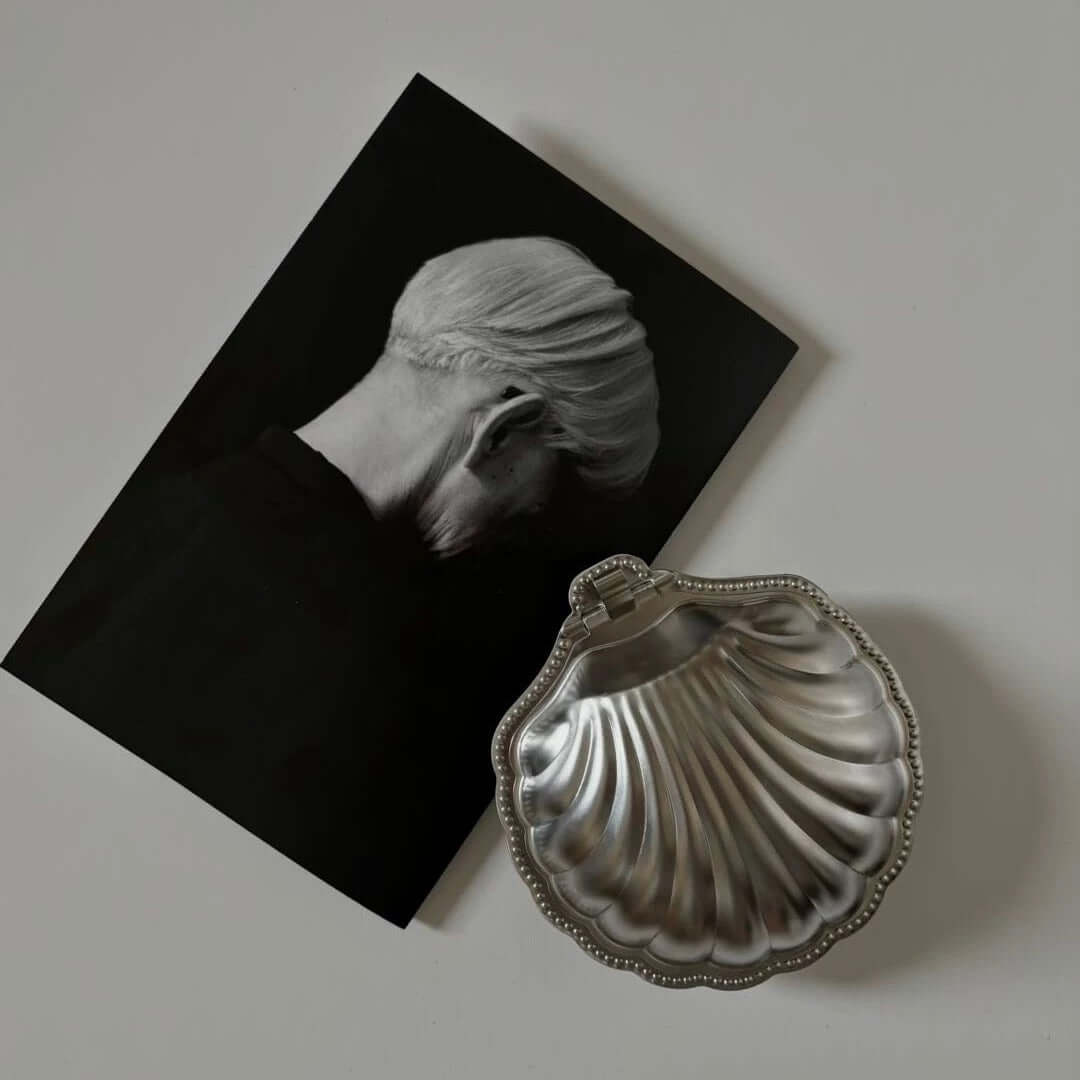 Vintage Metal Shell Box