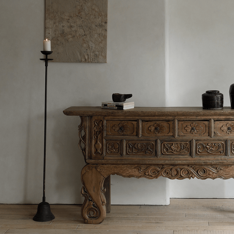 Aimu Floor Candle Holder