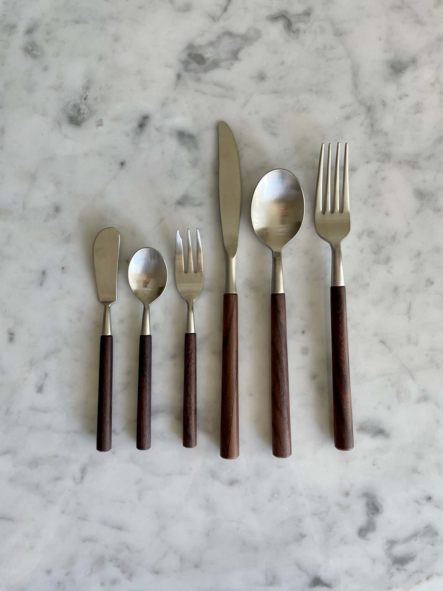 Elegant Rosewood cutlery set