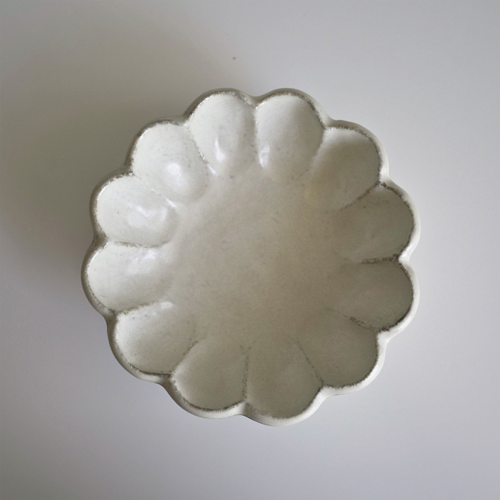 Rinka Bowls by Kaneko Kohyo