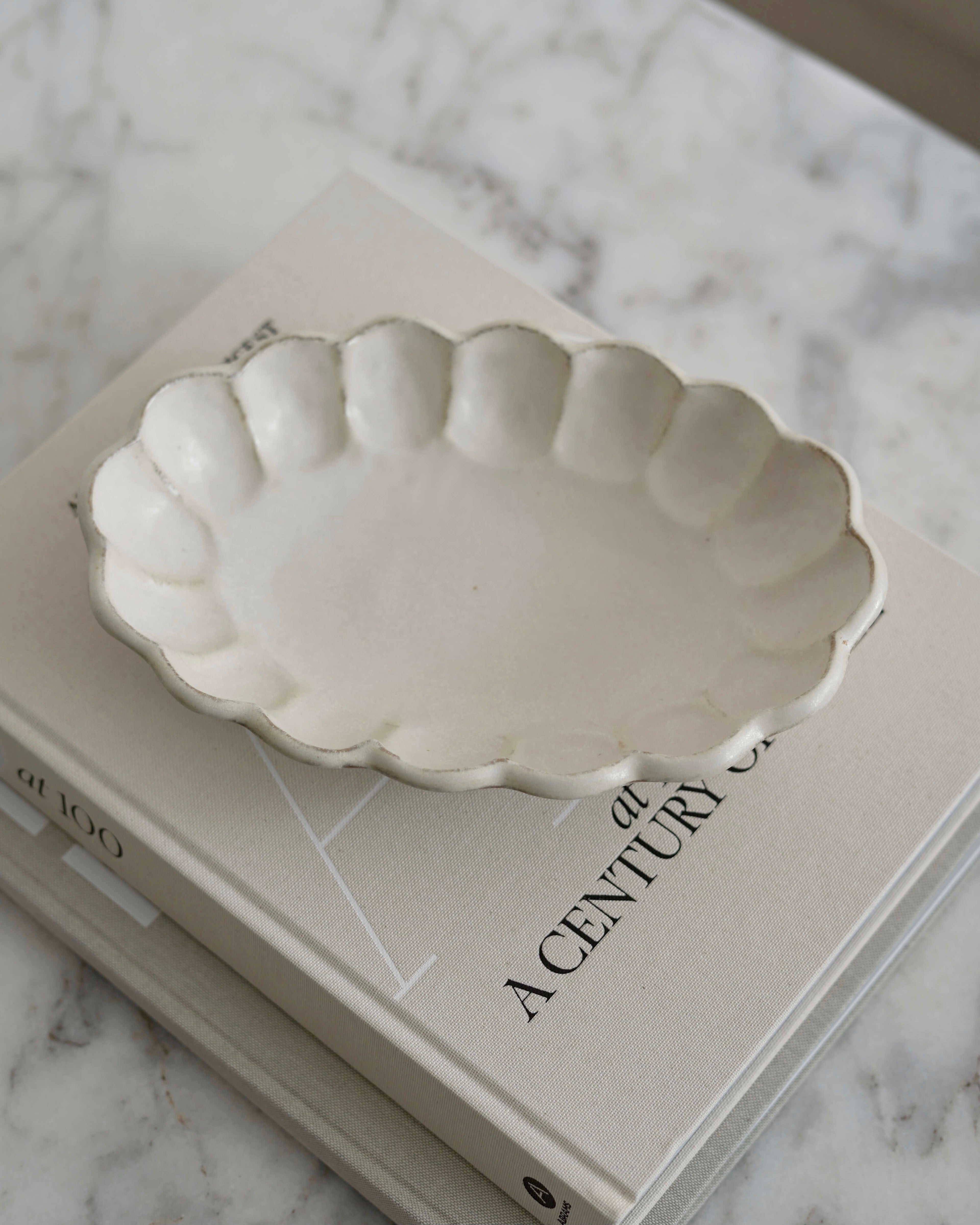 Rinka Oval Bowl 28cm