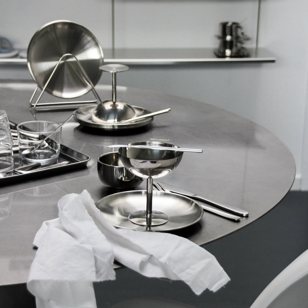 Set of Six Stainless Steel Plate