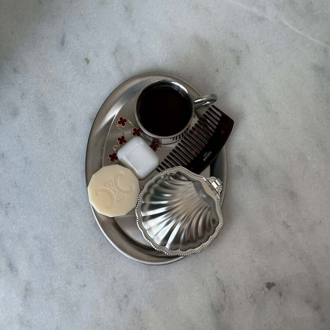 Vintage Metal Shell Box