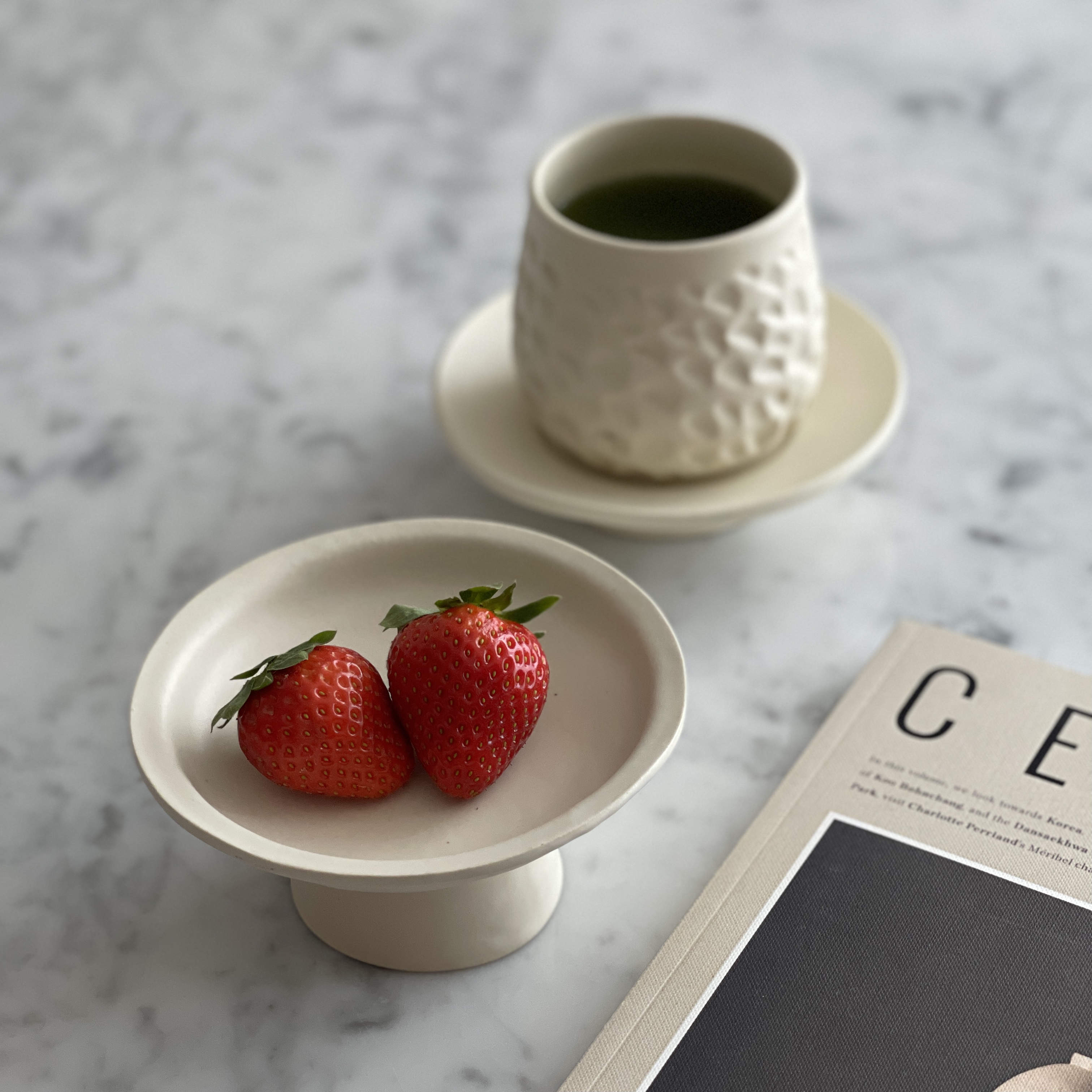 Tall Plate by Yoshida Pottery