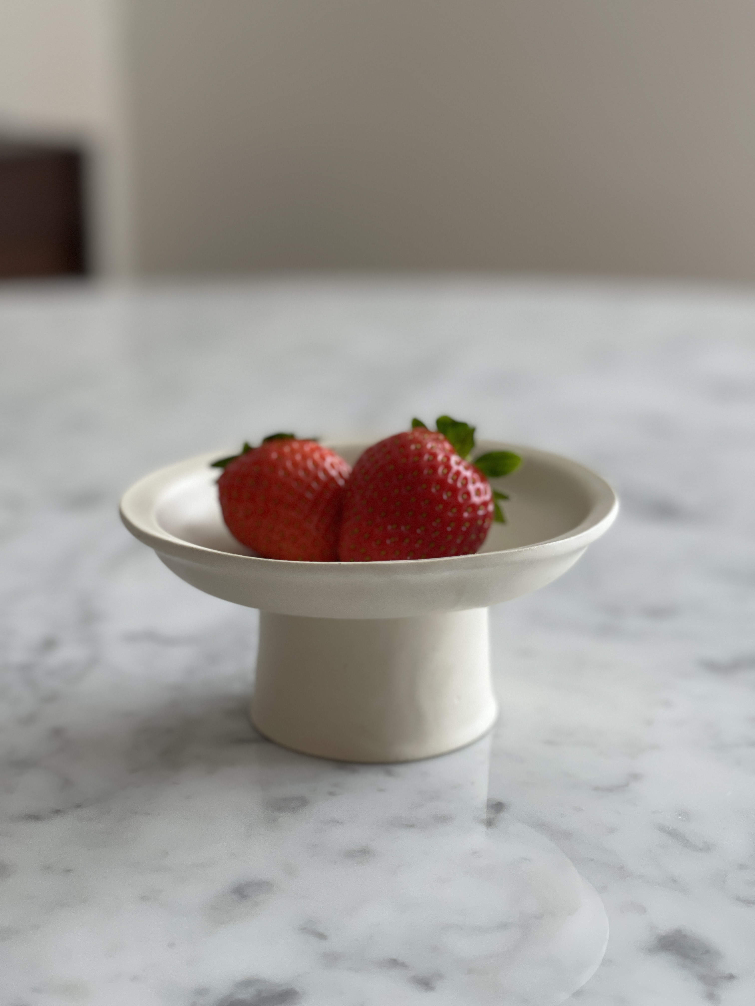 Tall Plate by Yoshida Pottery