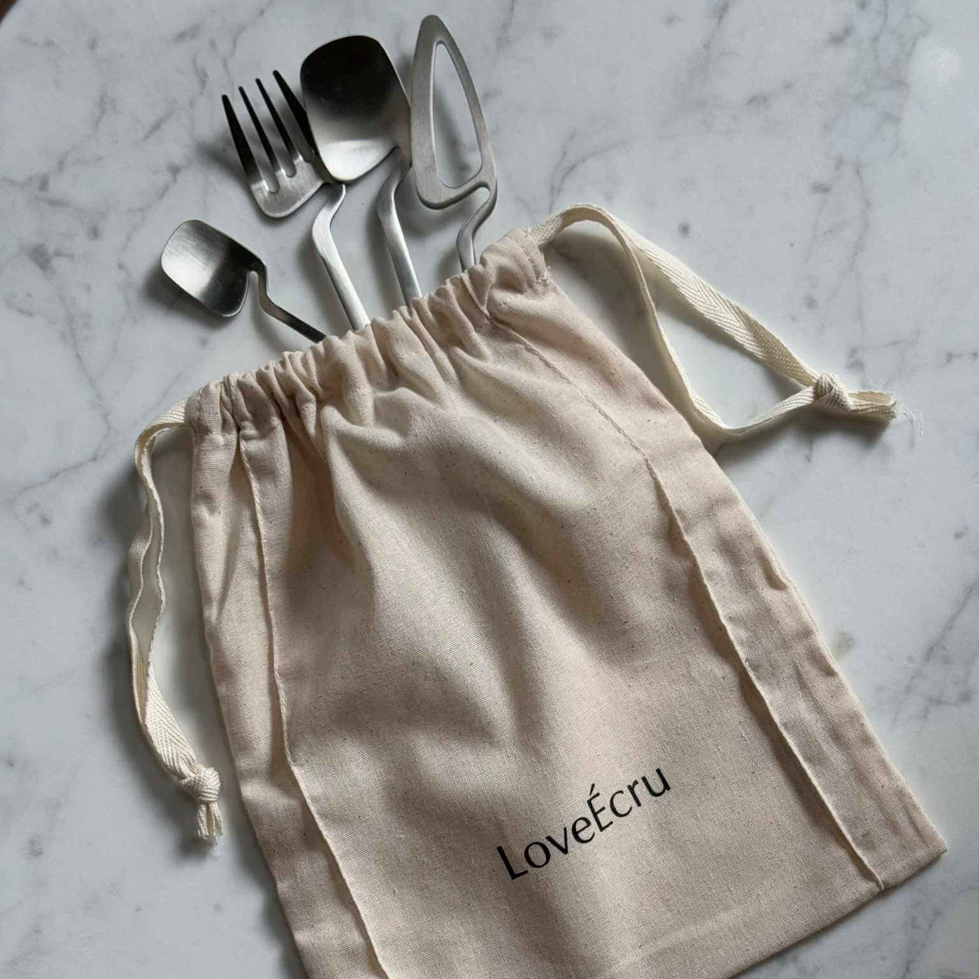 Dust bag