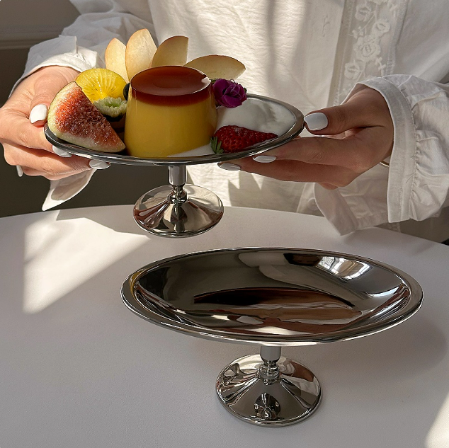 Elegant Dessert Pedestal Stand