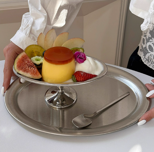 Elegant Dessert Pedestal Stand