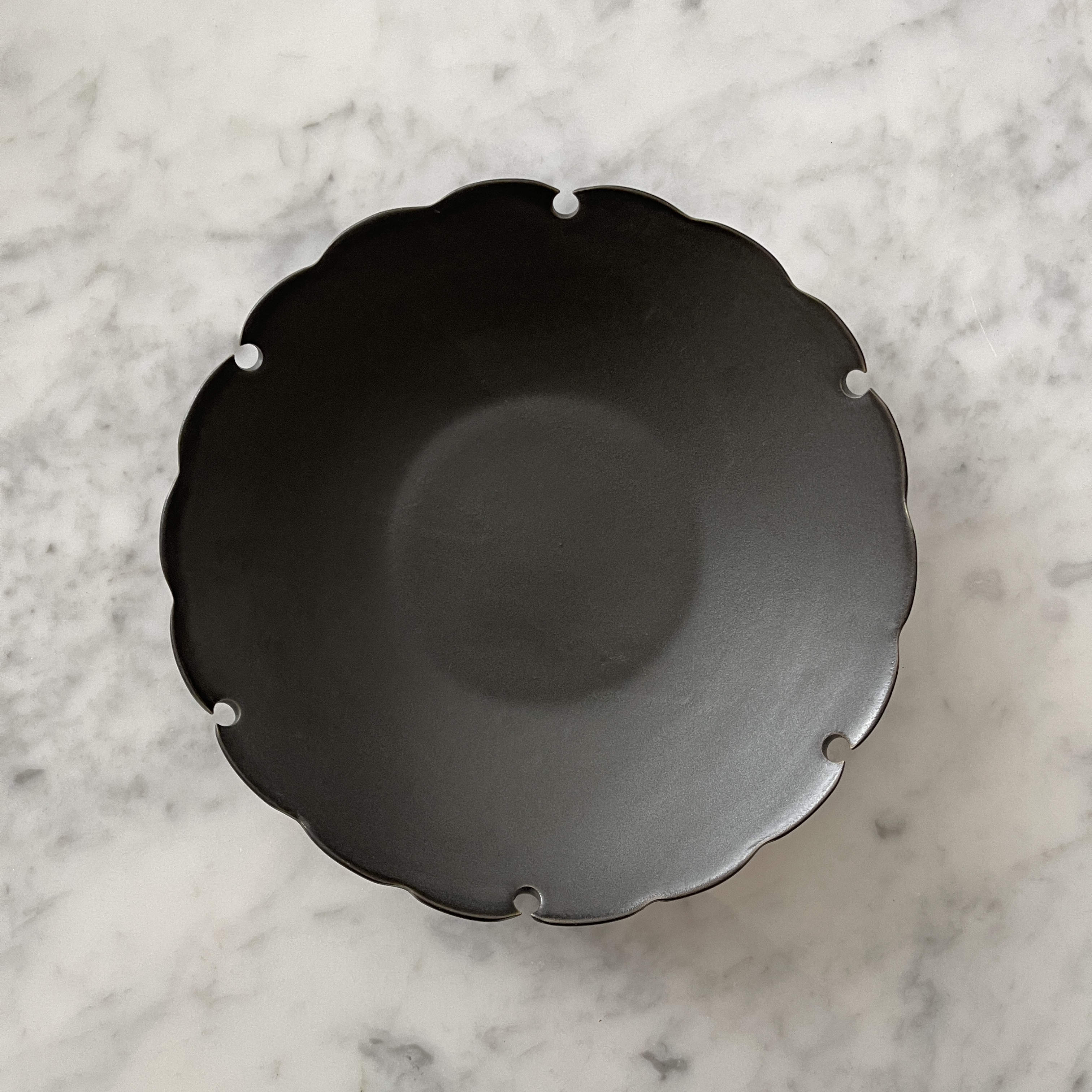 Yukiwa Plate by Yoshida Pottery