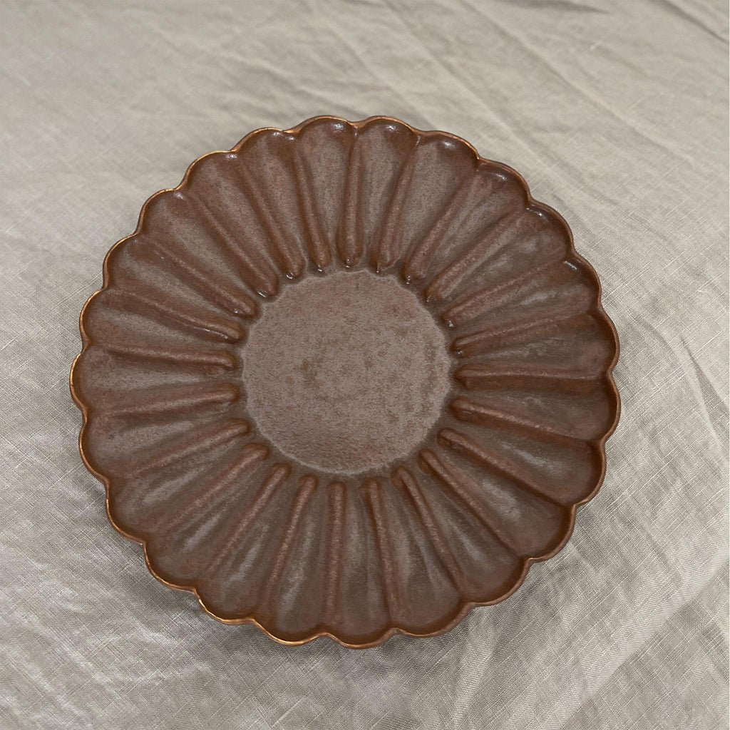 Rinka Plate by Yoshida Pottery