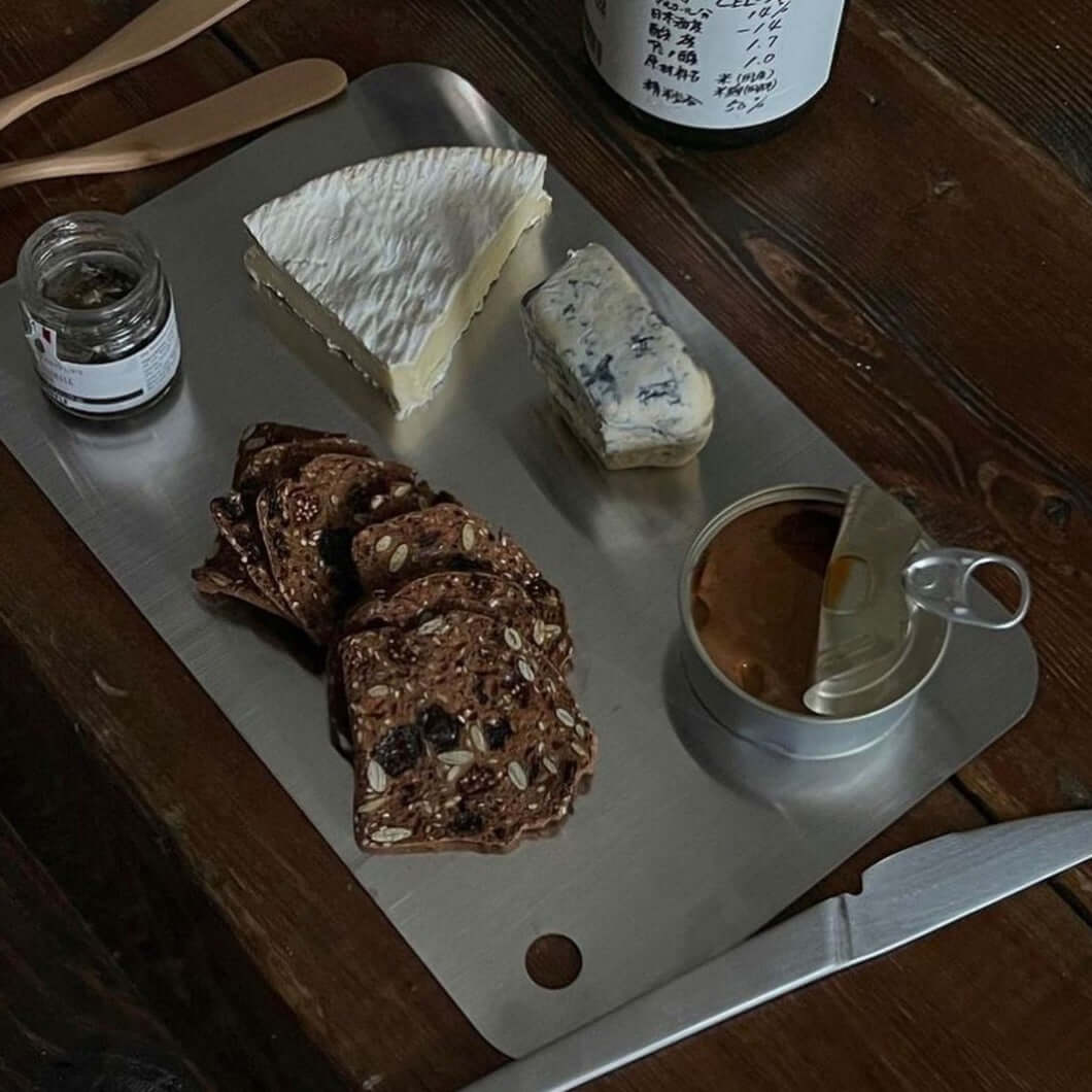 Minimalist Cutting Board