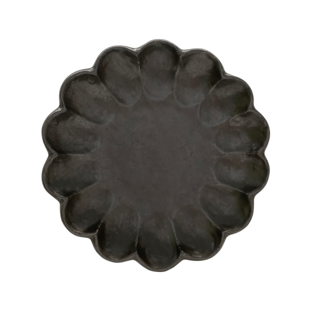 Rinka Plates by Kaneko Kohyo