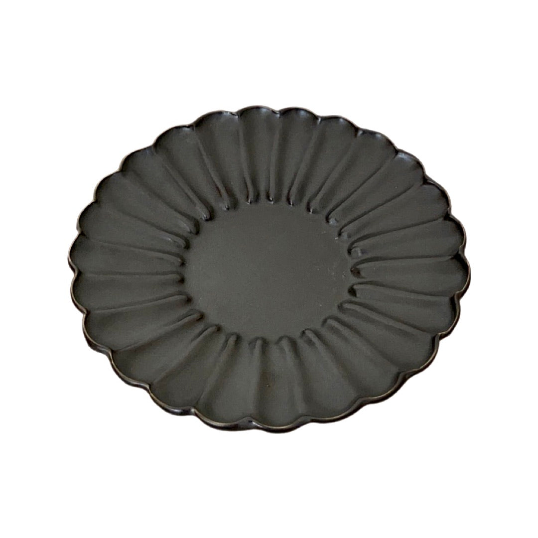 Rinka Plate by Yoshida Pottery