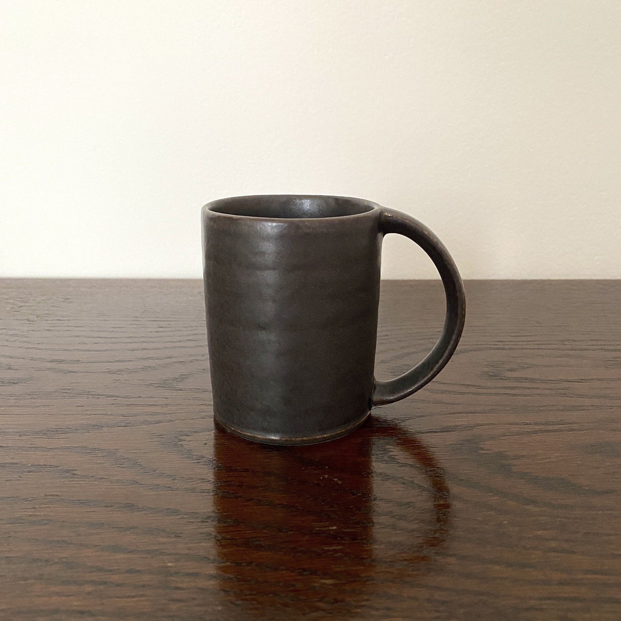 Rila Black Straight Mug