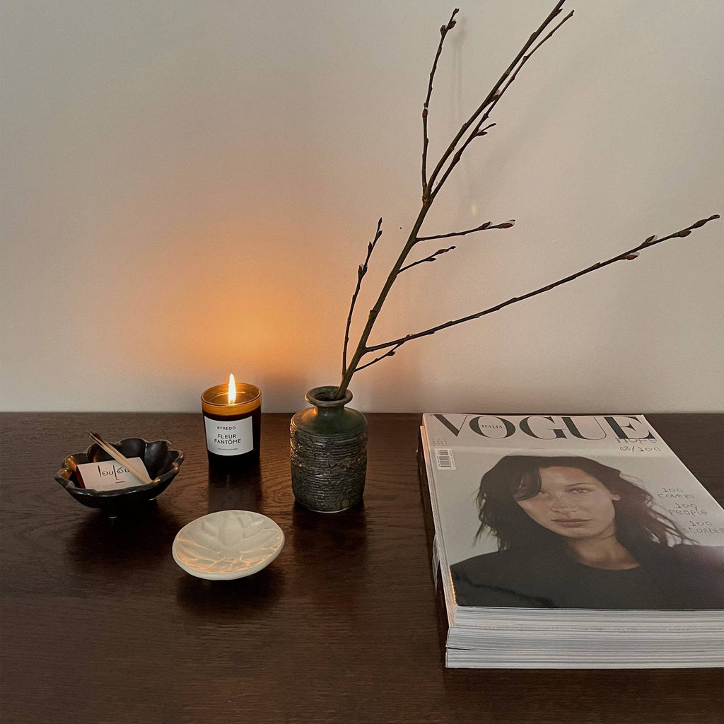 Shabby Chic Green Vase H 10cm