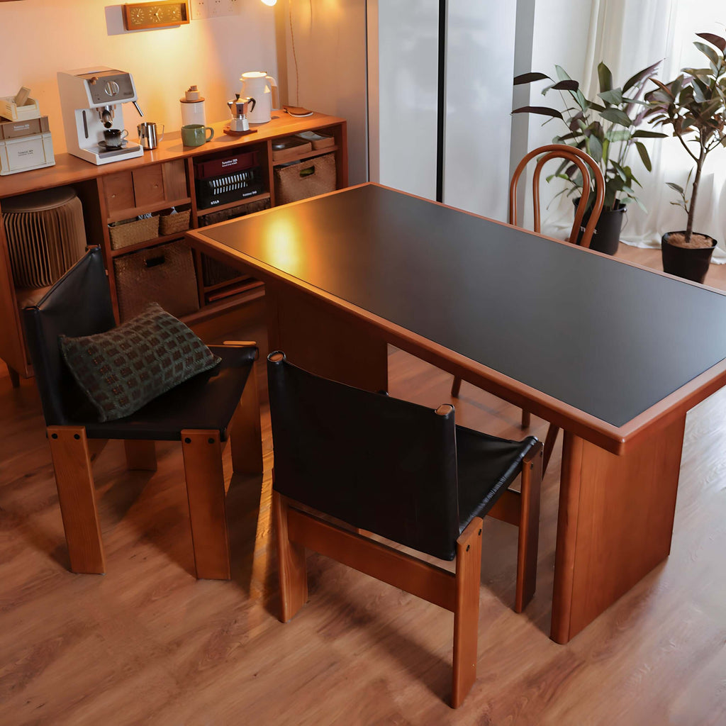 Gora Dining Table & Chairs